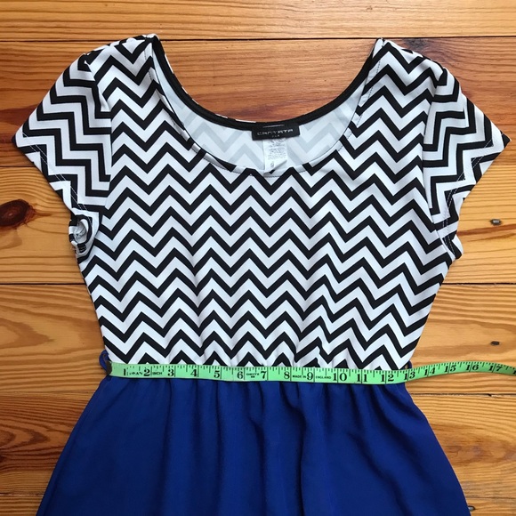 🌸5/$30🌸 Cantata Blue Black White Zig-Zag Dress, EUC - Picture 6 of 13
